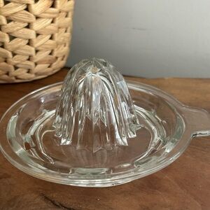 Clear Glass Citrus Juicer Reamer Ribbed Handle Slits Lemon Orange Squeezer
